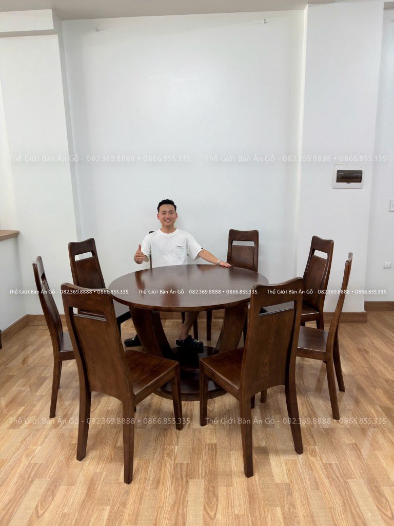 Bàn ăn tròn mâm xoay kính 6 ghế sồi Nga
