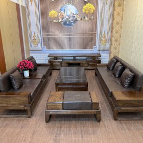 Thế giới bàn ăn gỗ